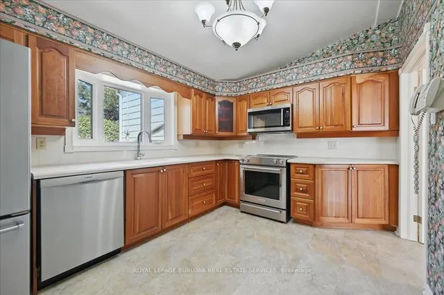 Additional image 12 of 3375 Guildwood Dr