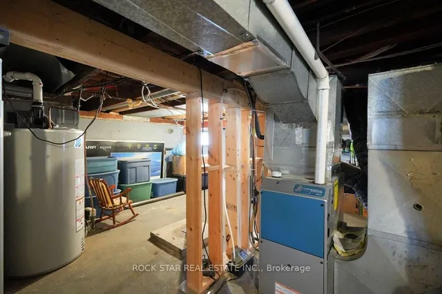 Additional image 32 of 405 Upper Wentworth St