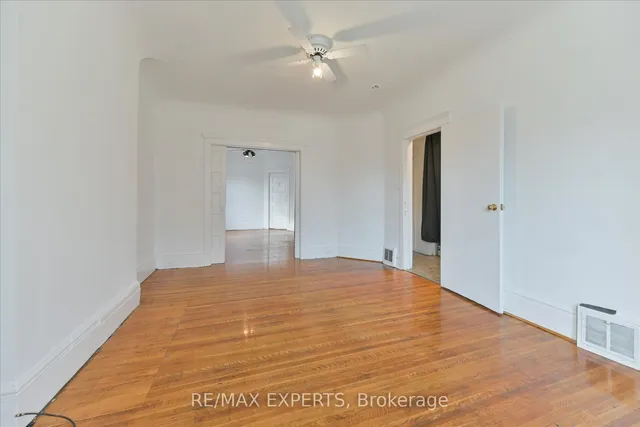 Additional image 12 of 18 Barton Ave