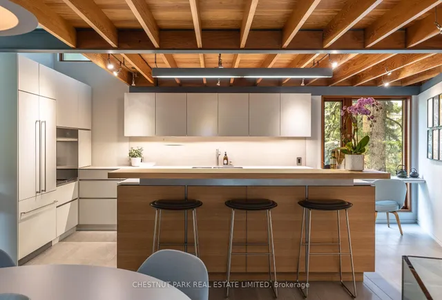 Additional image 13 of 87 Highland Cres