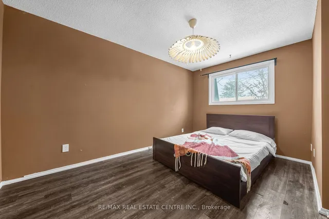 Additional image 14 of 1420 Garth St Unit 15