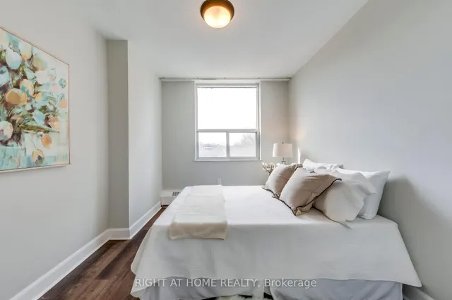 Additional image 26 of 45 Southport St Unit 412