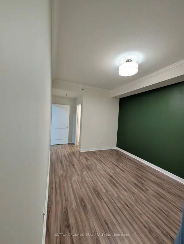 Additional image 20 of 5317 Upper Middle Rd Unit 104