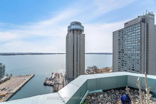 Additional image 23 of 10 Queens Quay Unit PH2