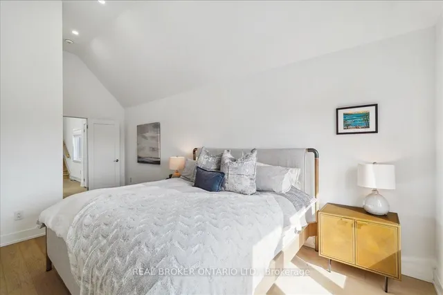 Additional image 14 of 43 Vanevery St