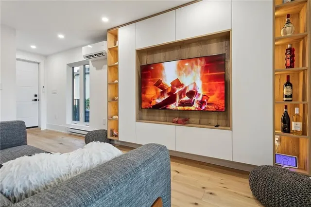 Additional image 27 of 21 Toynbee Terr