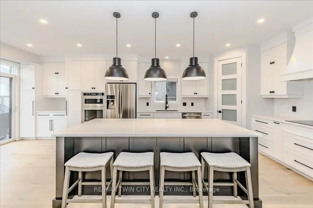 Additional image 7 of 362 Moorlands Cres