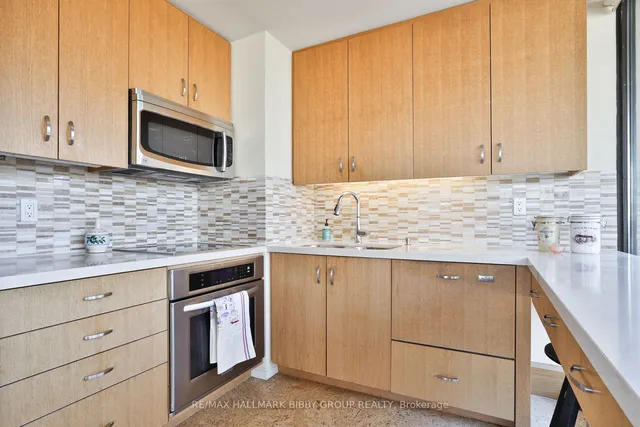 Additional image 8 of 20 Avoca Ave Unit 601
