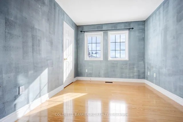 Additional image 19 of 25 Hollowgrove Blvd