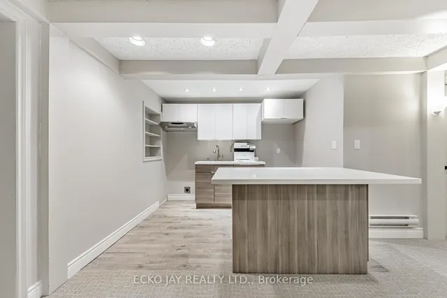 Additional image 22 of 11 Tofino Cres