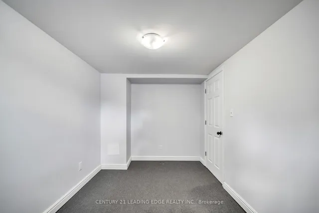 Additional image 39 of 21 Rossander Crt