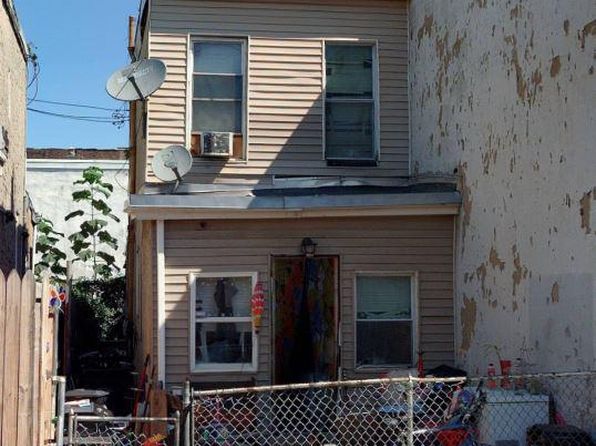 327 E Somerset St, Philadelphia, PA 19134