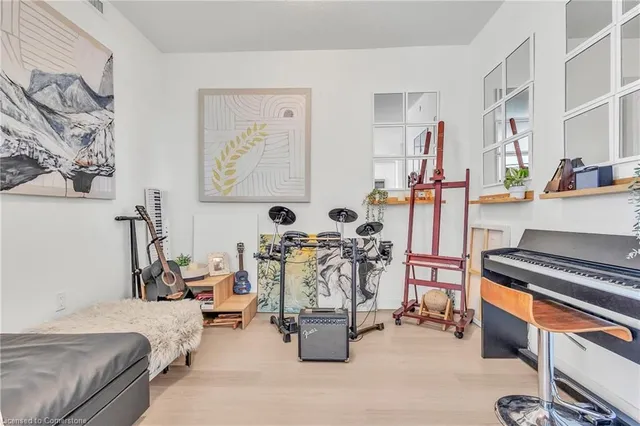 Additional image 16 of 859 The Queensway Unit 412