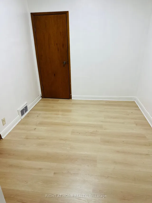 Additional image 5 of 146 Gradwell Dr