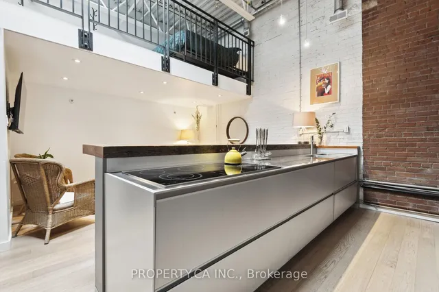 Additional image 4 of 347 Sorauren Ave Unit 223