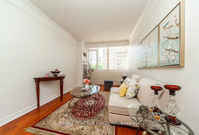 Additional image 11 of 555 Yonge St Unit #309