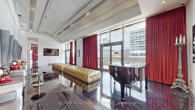 Additional image 42 of 197 Yonge St Unit 5905