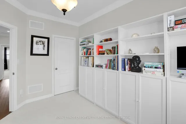 Additional image 33 of 87 Westfield Cres