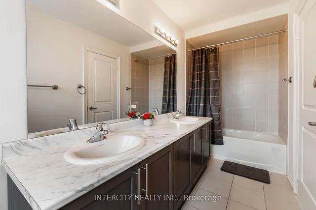 Additional image 34 of 19 Queenpost Dr