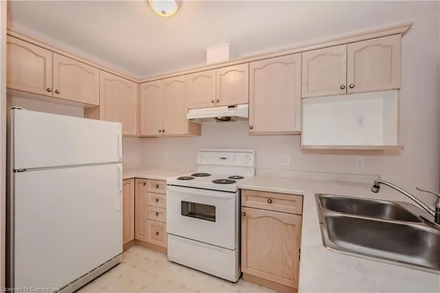 Additional image 7 of 50 Midland Dr Unit 26