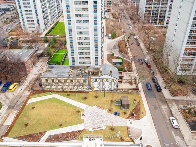 Additional image 23 of 501 Yonge St Unit 1309