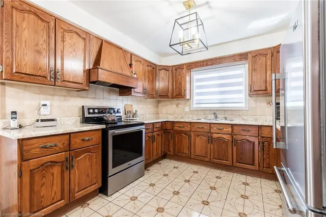 Additional image 15 of 1 Adriatic Blvd