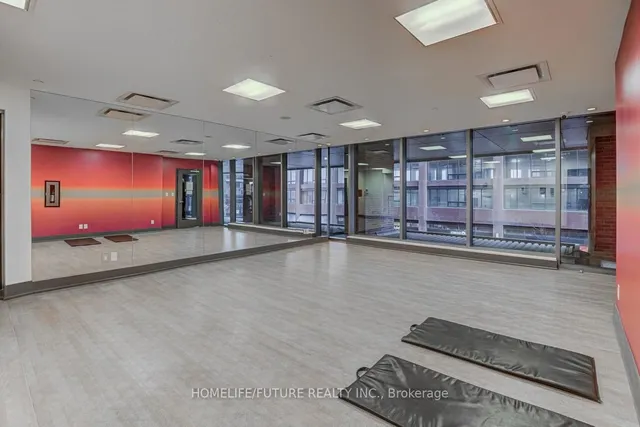 Additional image 27 of 150 East Liberty St Unit 1605