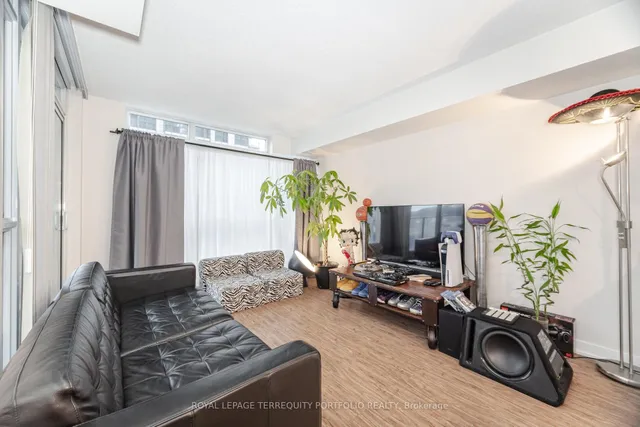 Additional image 14 of 29 Singer Crt Unit 503