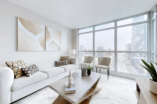 Additional image 3 of 18 Yonge St Unit 2507