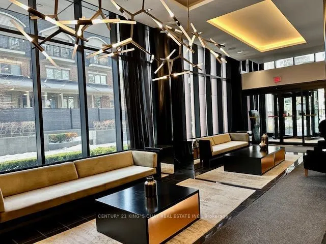 Additional image 9 of 101 Erskine Ave Unit 1404