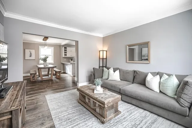 Additional image 25 of 6 Thirty First St