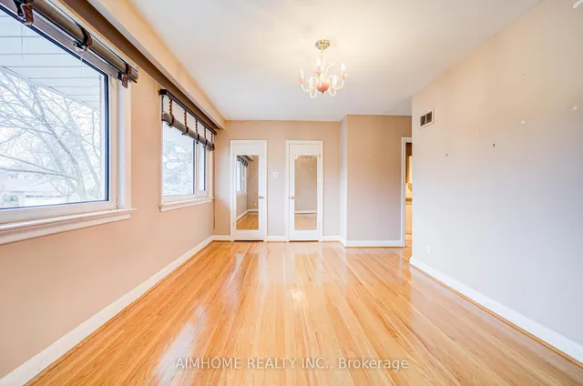 Additional image 19 of 12 Sorrel Crt