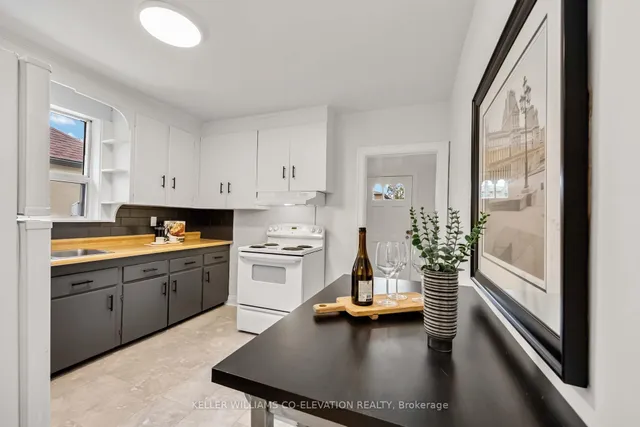 Additional image 12 of 1001 Kipling Ave