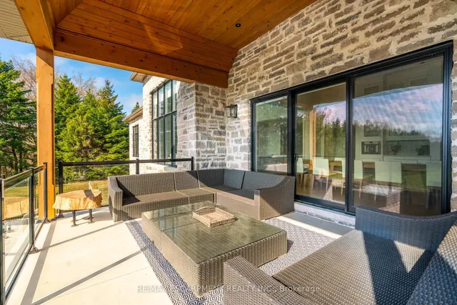 Additional image 30 of 302 Carlisle Rd