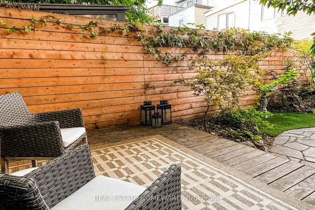 Additional image 24 of 211 Hamilton St