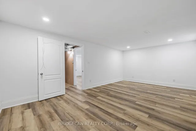 Additional image 21 of 151 Gateshead Cres Unit 118