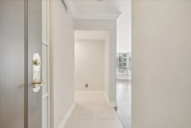 Additional image 3 of 10 Guildwood Pkwy Unit 219B