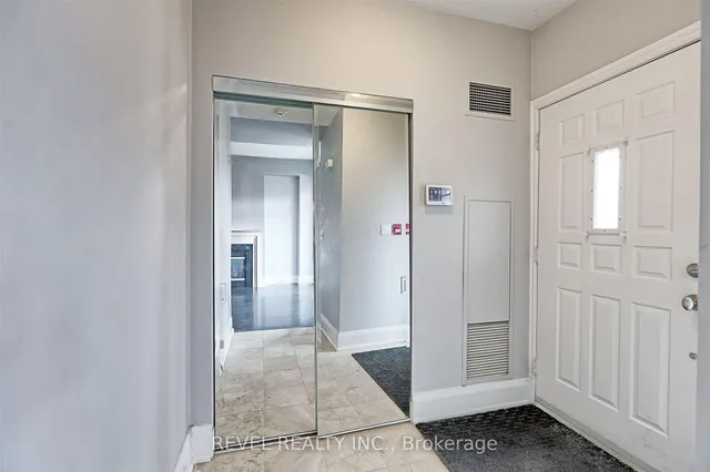 Additional image 5 of 3 Rean Dr Unit TH4