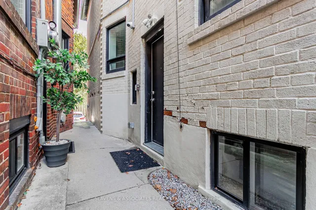 Additional image 34 of 1088 Avenue Rd