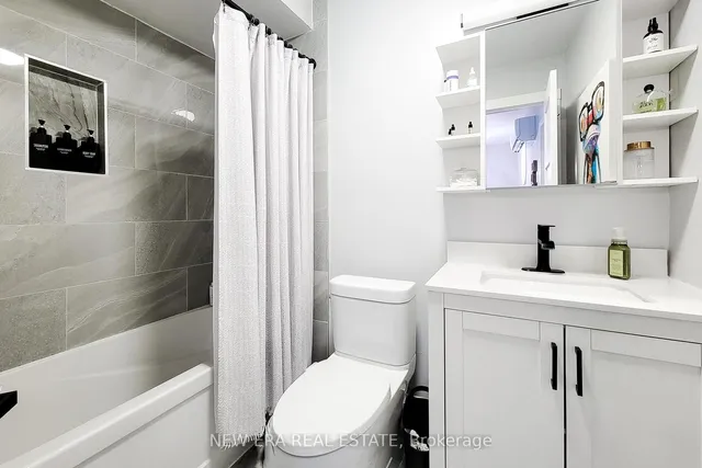 Additional image 31 of 2152 Pelee Blvd