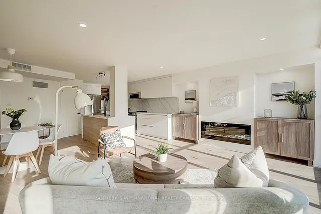 Additional image 7 of 1230 Marlborough Crt Unit 806