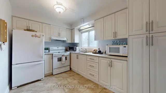 Additional image 17 of 46 Goldsboro Rd