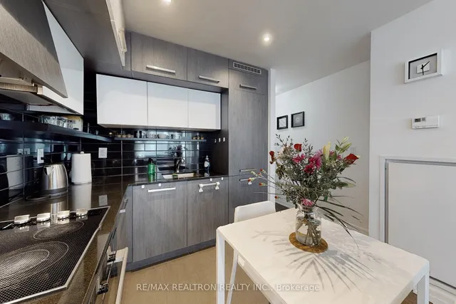 Additional image 6 of 8 The Esplanade St Unit 1111