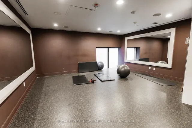 Additional image 31 of 169 Fort York Blvd Unit 920