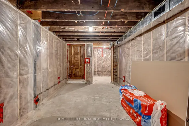 Additional image 23 of 204 Roxton Rd