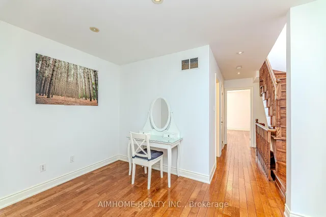 Additional image 13 of 216a finch Ave