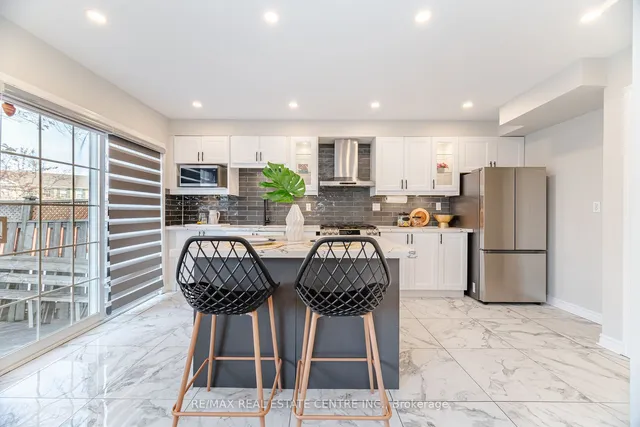 Additional image 16 of 1565 Evans Terr