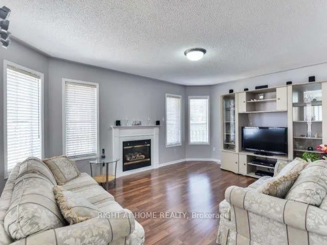 Additional image 4 of 3 Woodsmere Crt