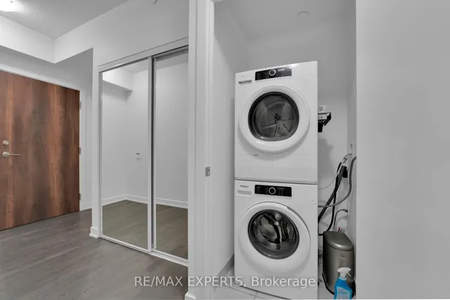 Additional image 5 of 251 Manitoba St Unit 1504