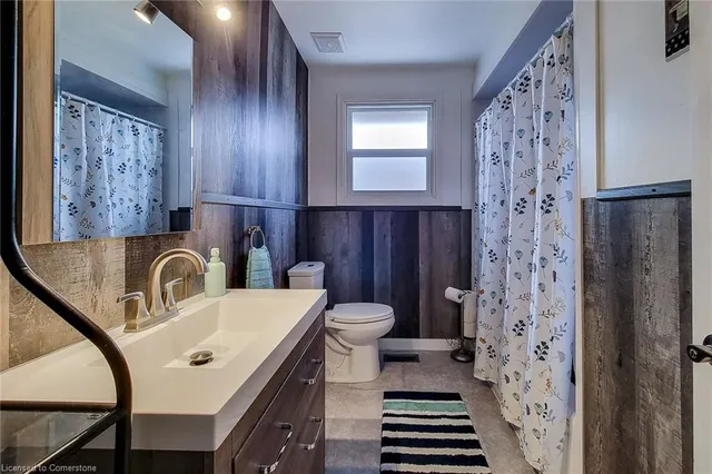 Additional image 20 of 8 Basswood Crt
